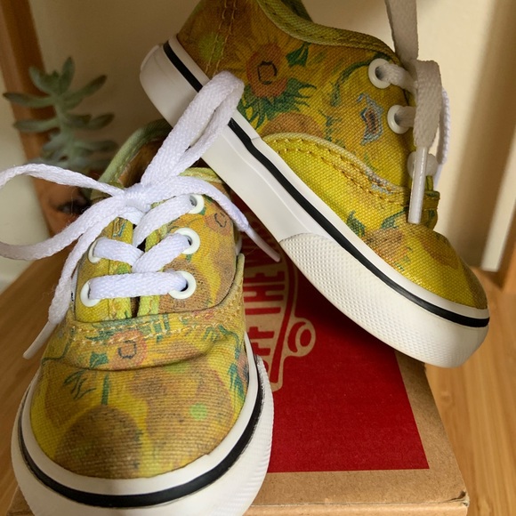 🌻SOLD🌻Yellow Vincent Van Gogh Sunflower Vans - Picture 3 of 6